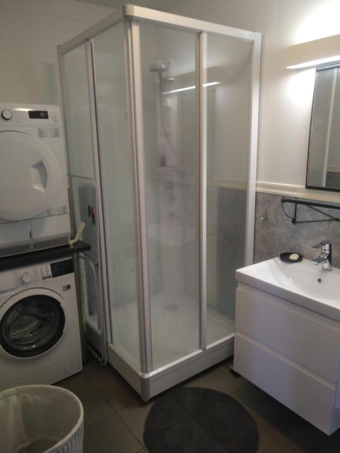 Guesthouse Maddy Húsavík Екстериор снимка