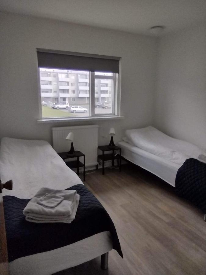 Guesthouse Maddy Húsavík Екстериор снимка